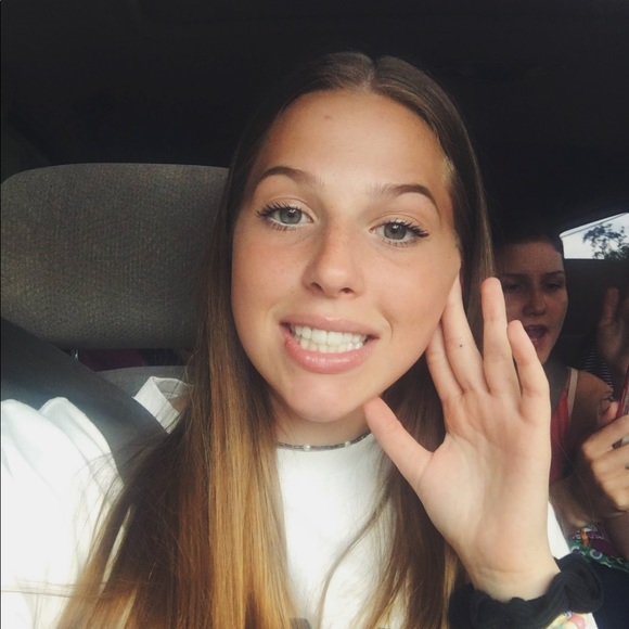 Meet your Posher, Anastasia - Picture 1 of 1